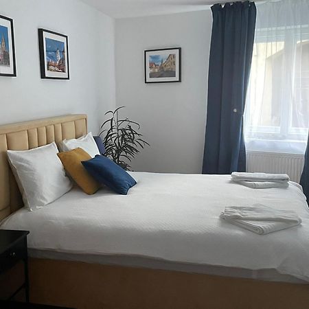 Sweet-Bombon Sibiu Apartment ภายนอก รูปภาพ