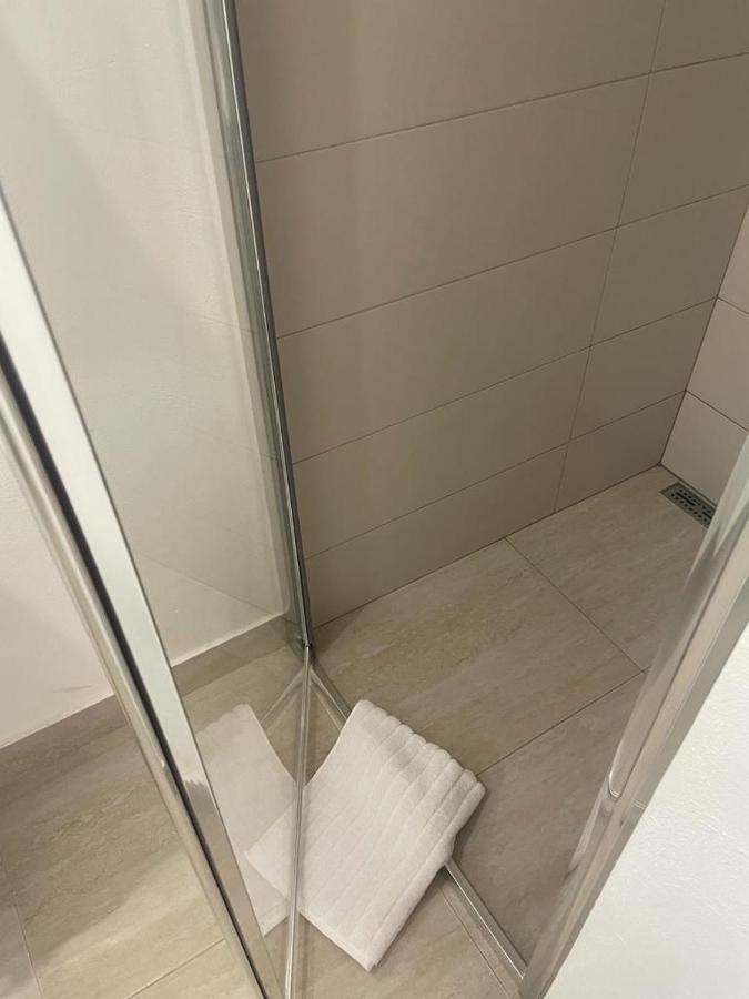 Sweet-Bombon Sibiu Apartment ภายนอก รูปภาพ